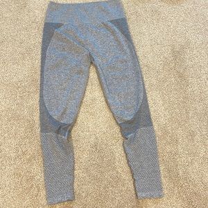 Fabletics Gray capri leggings